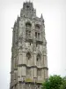 Verneuil-sur-Avre - Tour de la Madeleine (gotische toren van de kerk van La Madeleine)