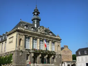 Vernon - Facade of the town hall of Vernon