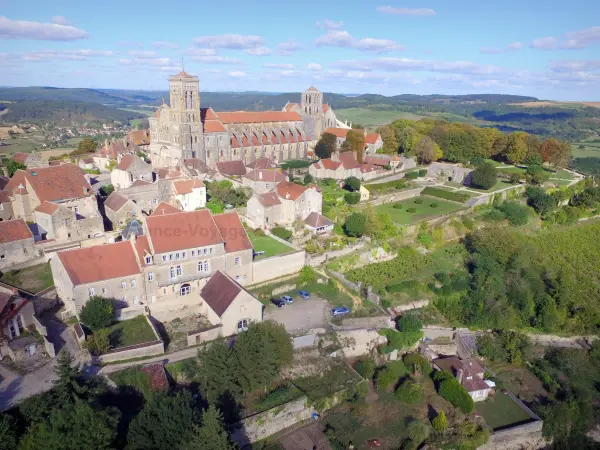 Vézelay - Guida turismo, vacanze e weekend nella Yonne