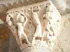 Vézelay - Inside the Sainte-Marie-Madeleine basilica: sculpted capital of the nave: duel