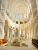 Vézelay - Inside the Sainte-Marie-Madeleine basilica: choir