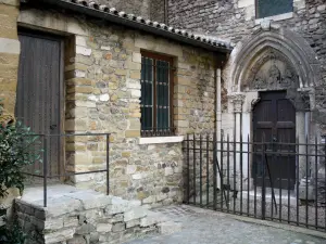 Vienne - Portal of the Saint-André-le-Bas church