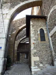 Vienne - Buttresses of the Saint-André-le-Bas church