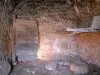 Village des Bories - Inside of a dry stone hut (construction)