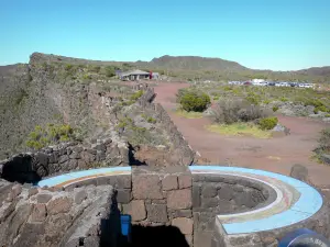 Vulkan Piton de la Fournaise - Panoramatafel am Pass von Bellecombe