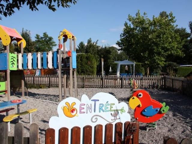 Camping La Renouillère - Aire de Jeux Enfants