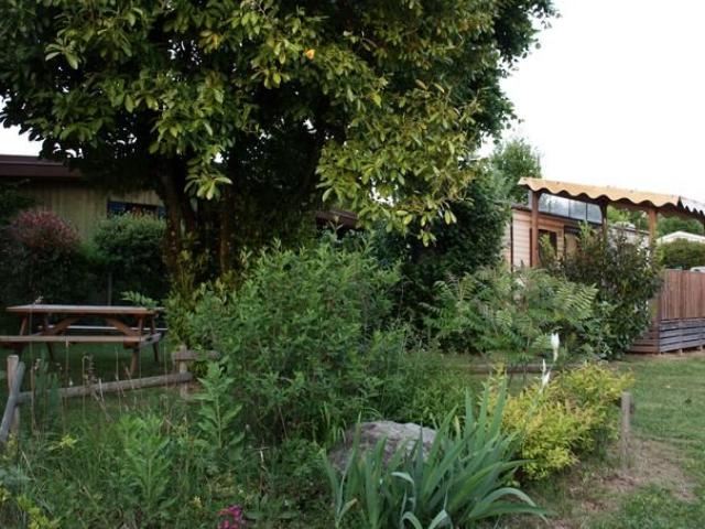 Camping La Renouillère - Table de pique-nique