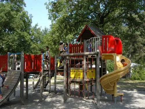 Camping de Saint Disdille - Camping Saint-Disdille - Playground