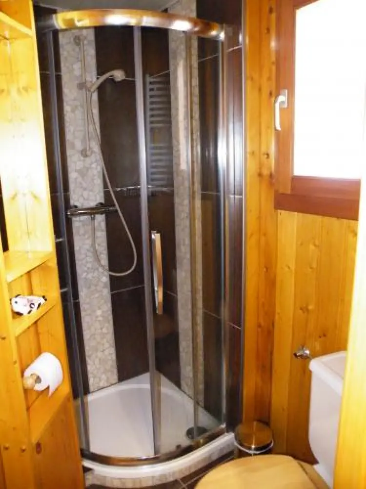 Chalet au sud de l'Alsace avec Jacuzzi - Salle de bain