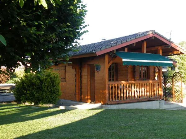 Chalet au sud de l'Alsace avec Jacuzzi - Location - Vacances & week-end à Illtal