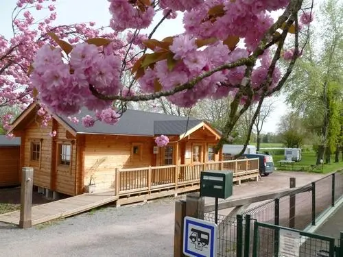 Domaine du Roc - Campingplatz - Urlaub & Wochenende in Val d'Oust