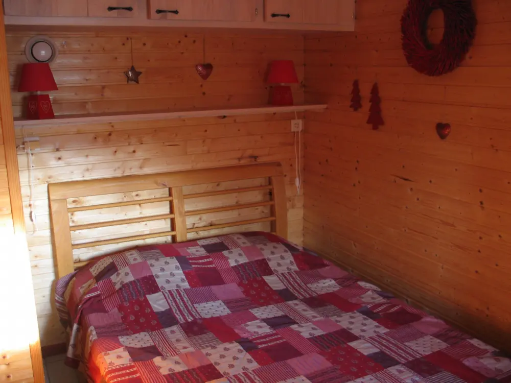 Gite julia 4 personnes proche gerardmer - Chambre avec lit double