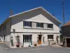 L'Hirondelle Chambres d'Hotes - Bed & breakfast - Holidays & weekends in Saint-Mathieu