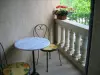 Le jardin provencal - The small balcony of the yellow room