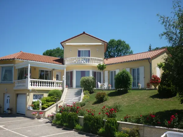 Les Jardins de Champfleury - Chambre d'hôtes - Vacances & week-end au Puy-en-Velay