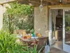 minivilla lilas indépendante à Calvi avec jardin et piscine jardin et bbq - Aluguer - Férias & final de semana em Calvi