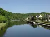 Sabotiere 4* bord rivière en Bretagne- wifi - Location - Vacances & week-end à Pluméliau-Bieuzy