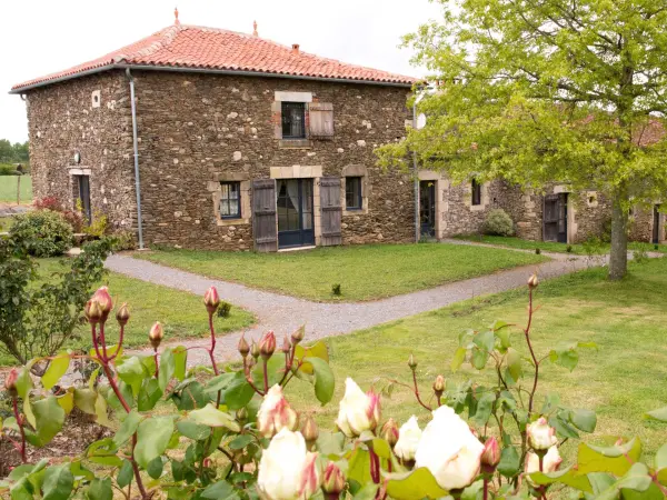 Self catering Quatrain La Bréjolière - Rental - Holidays & weekends in Saint-Maurice-des-Noues