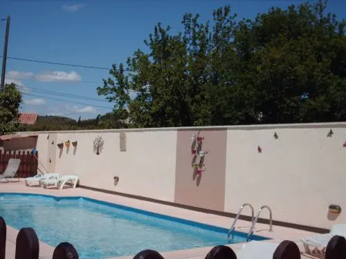 Villa con piscina - Alquiler - Vacaciones y fines de semana en Vaison-la-Romaine