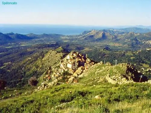 La Balagne - Panorama - Speloncato (© Jean Espirat) 