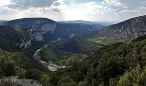 Belvedere van de kloven Serre de Tourre