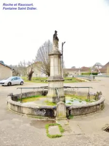 Roche - et - Raucourt - Fontaine Saint - Didier ( © Jean Espirat )