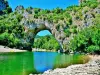 Pont d'Arc (© Jean Espirat)