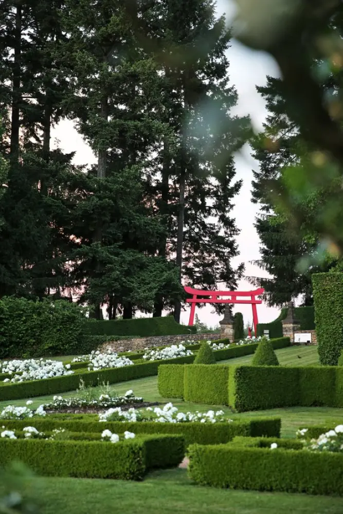 Les jardins du manoir d'Eyrignac - Le Torii