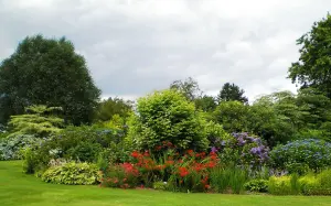 Jardins des Renaudies, parc floral à Colombiers-du-Plessis