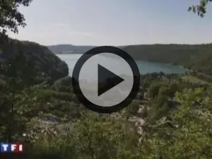 Reportage sur le lac de Chalain et sur les activités que l'on peut y pratiquer