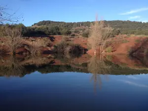 Lago Salagou, colores del invierno