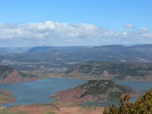 Lake Salagou