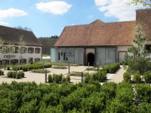 Entrance Lalique Museum