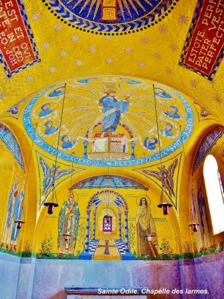 Le mont Sainte-Odile - Plafond de la chapelle des Larmes (© Jean Espirat)