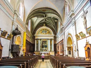 Nave der Kapelle Notre-Dame de Consolation (© J.E)