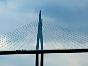 Het viaduct van Millau