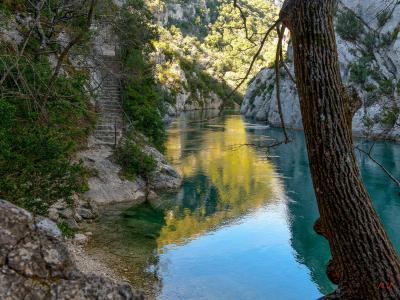 Balades à Gréoux Les Bains Guide Et Itinéraires - 