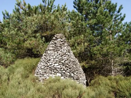 A torreta - Caminhadas & passeios em Mélagues