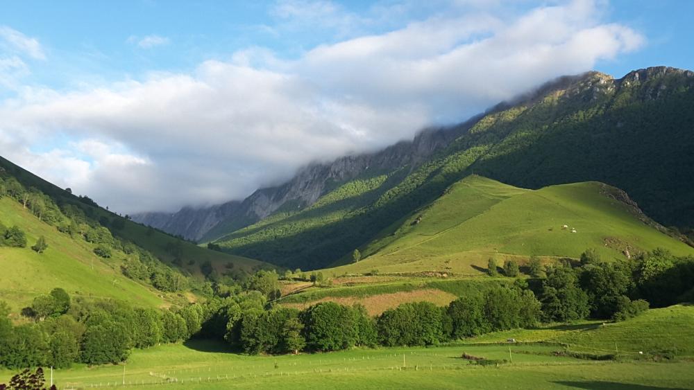 Fotos Accous Turismo, Vacaciones y Fines de semana