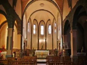 Inside the church of Sainte-Claire