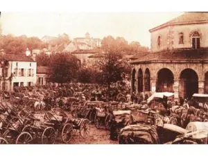 Foto antigua: Entrega de carretas el día de la feria ganadera