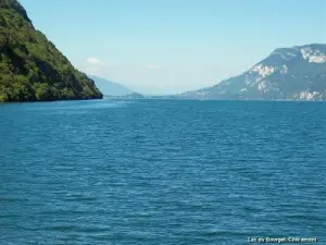 Lac du Bourget von der Bootspromenade aus gesehen