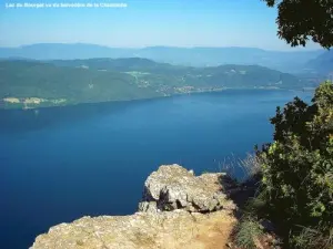 Lac du Bourget vom Chambottte Belvedere aus gesehen