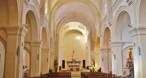 L'intérieur de l'église Saint-Sébastien