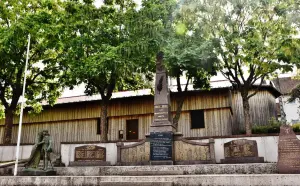 The war memorial