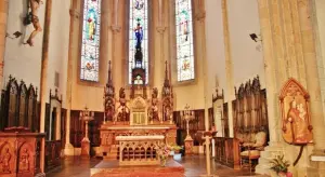 O interior da Igreja de São Pedro