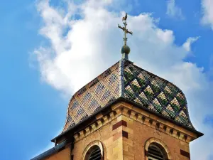 Comtois-klokkentoren van de kerk (© Jean Espirat)