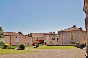 Le village