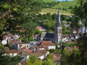 Der Bezirk der Kirche Saint-Géraud