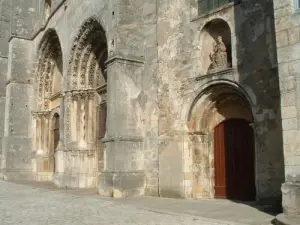 Saint-Lazare collegiale